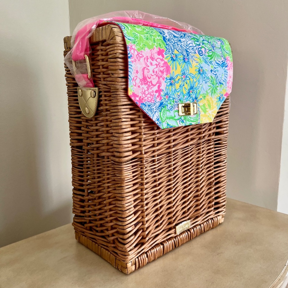 πLilly Pulitzer Wine / Beverage Basketπ - Picture 14 of 14